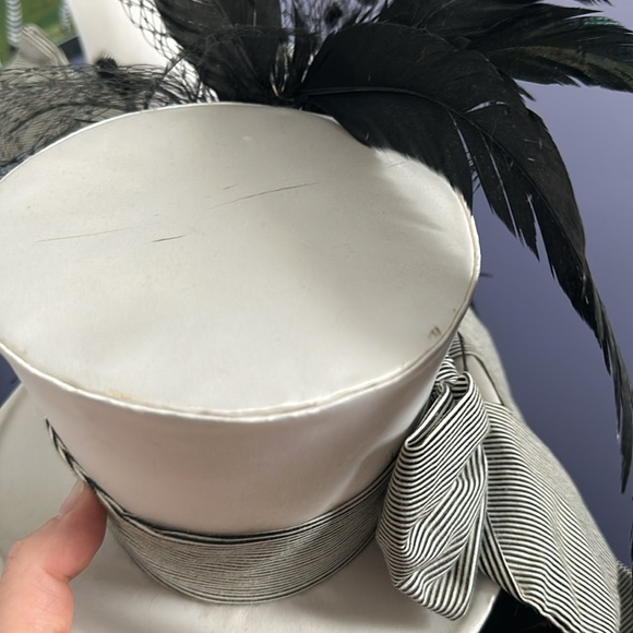 Trashy Original Bespoke/custom Cigarette Girl Costume - Picture 16 of 16